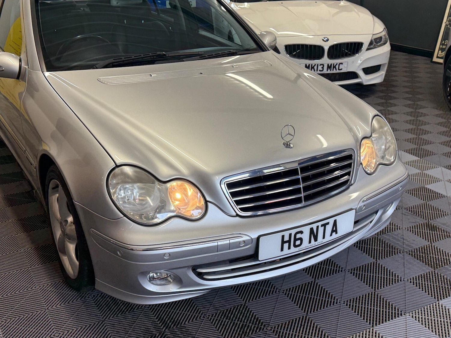 Used Mercedes-Benz C Class 2004 for sale - 76441022: Photo 19