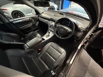 Used Mercedes-Benz C Class 2004 for sale - 76441022: Photo