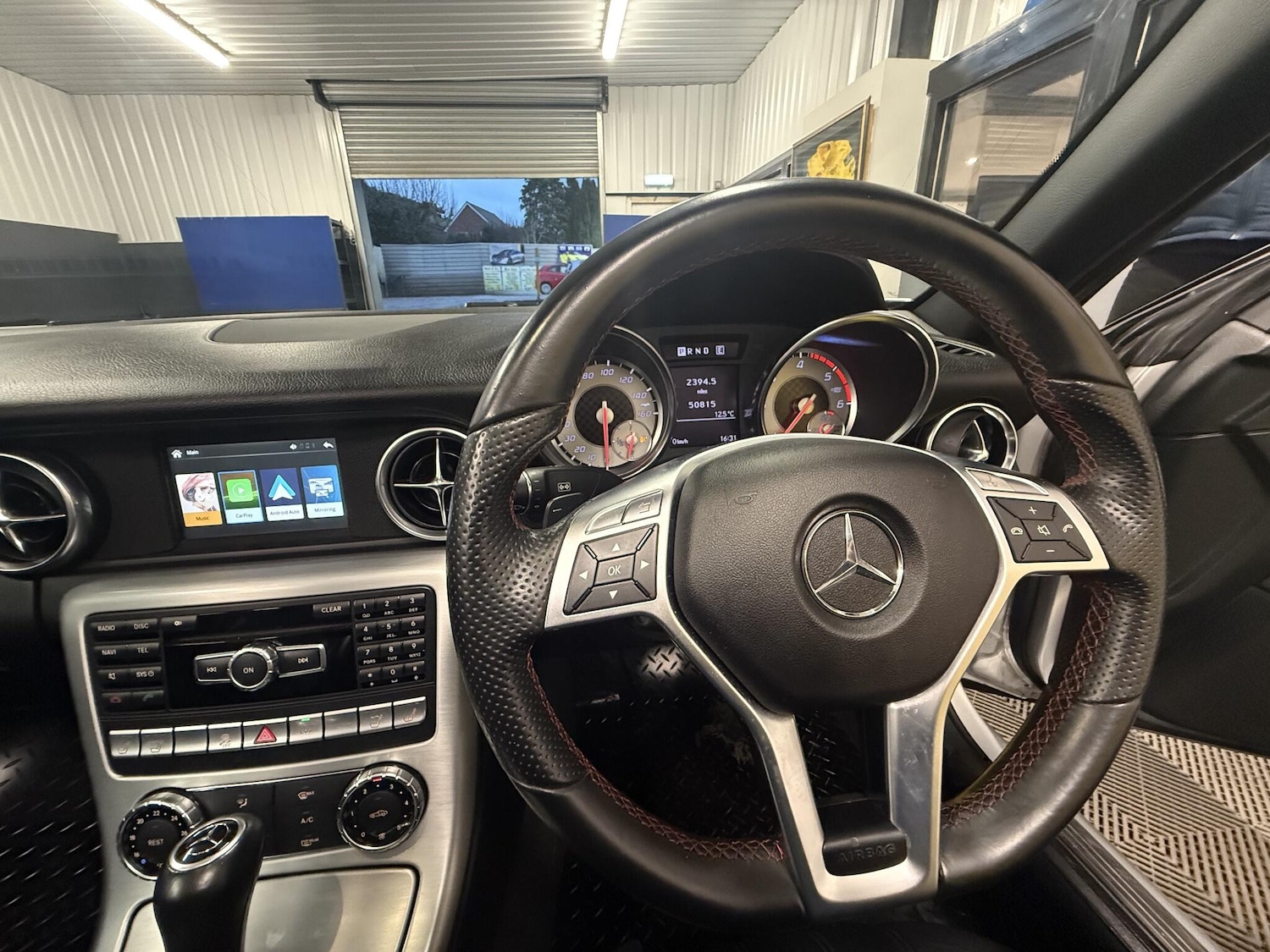 Used Mercedes-Benz SLK 2013 for sale - 77387316: Photo 12