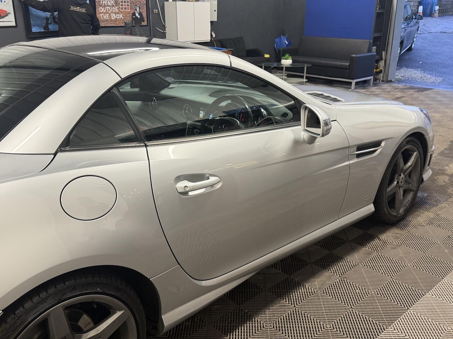 Used Mercedes-Benz SLK 2013 for sale - 77387316: Photo 17