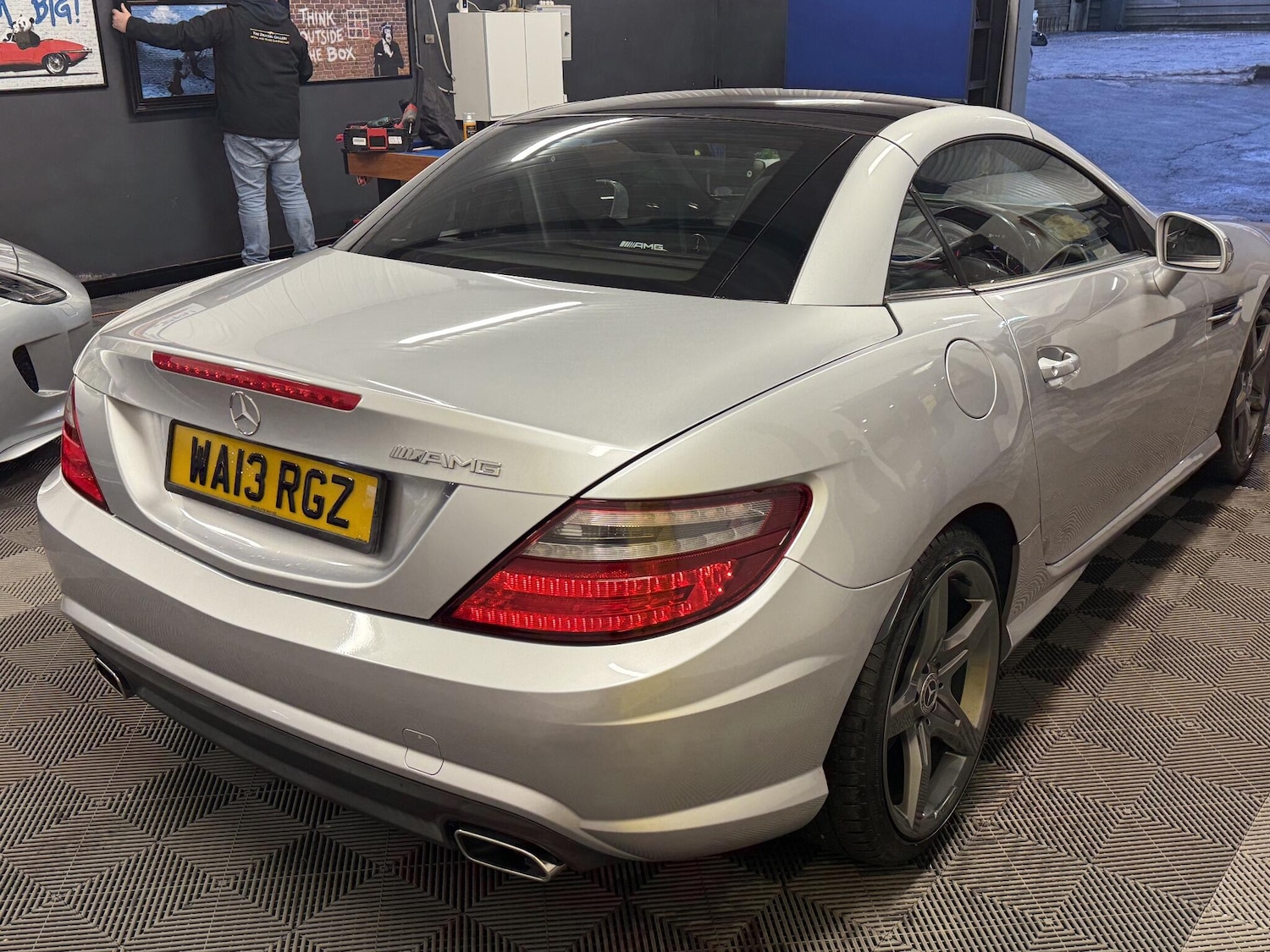 Used Mercedes-Benz SLK 2013 for sale - 77387316: Photo 18