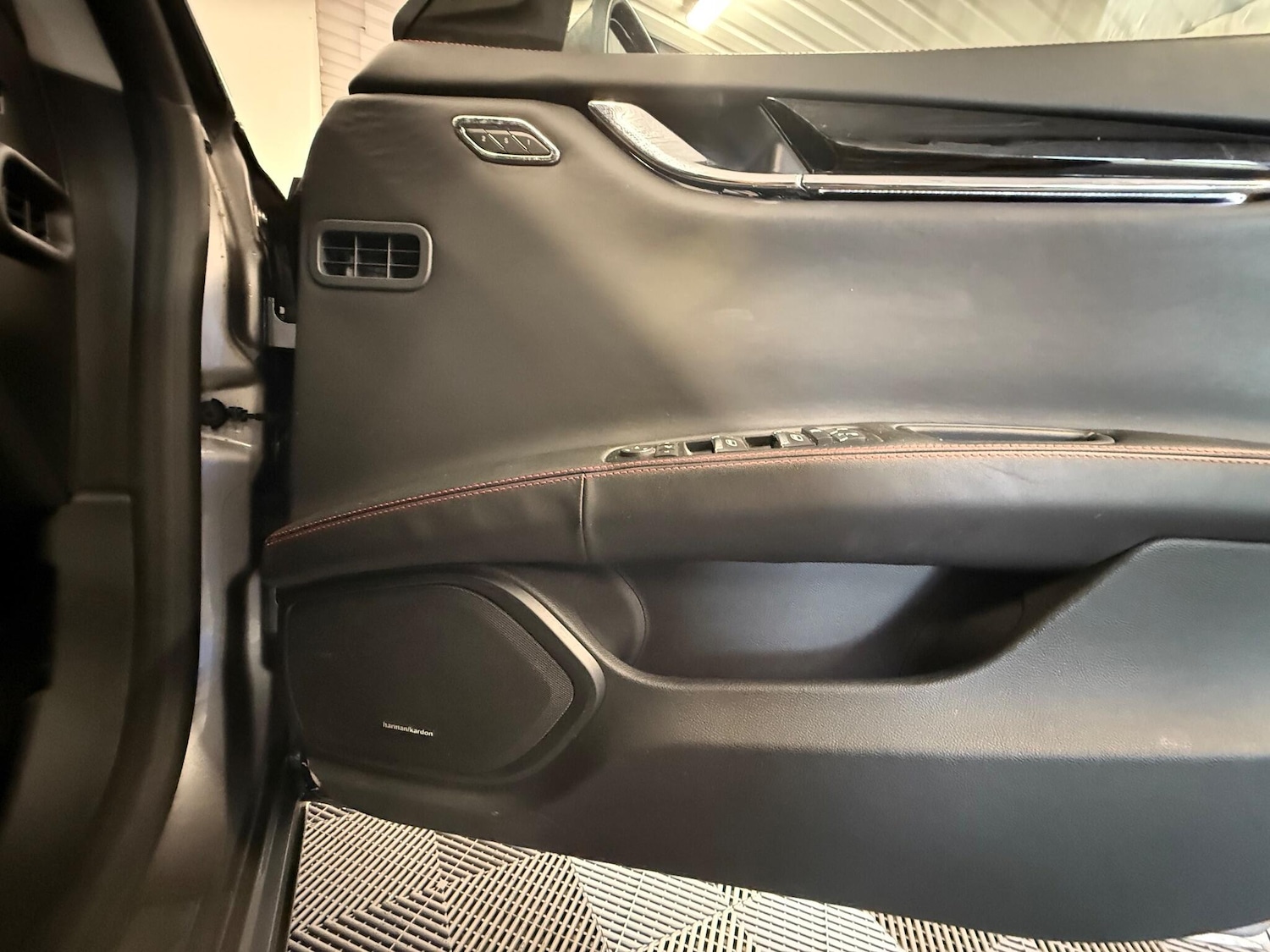 Used Maserati Quattroporte 2019 for sale - 76000853: Photo 17