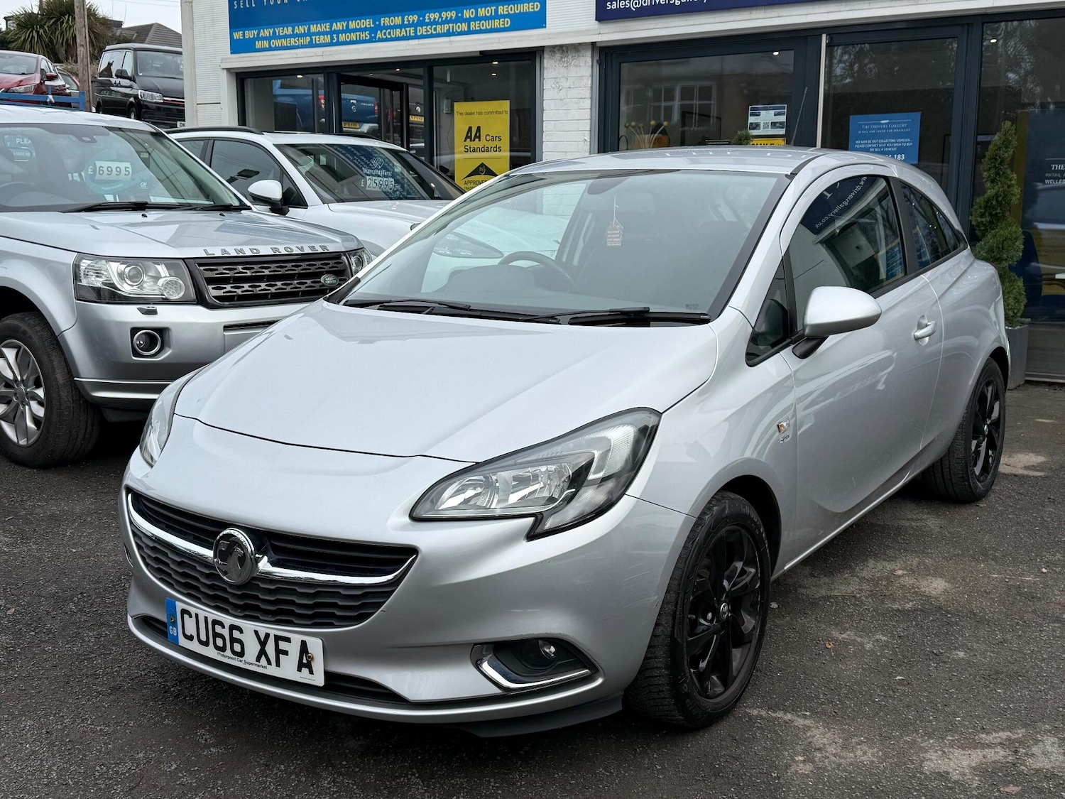 Used Vauxhall Corsa 2016 for sale - 77479069: Photo 2