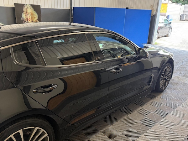 Used Kia Stinger 2018 for sale - 75729081: Photo 14