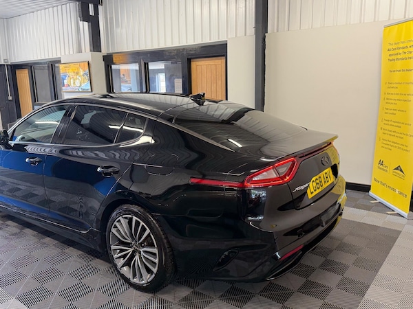 Used Kia Stinger 2018 for sale - 75729081: Photo 18
