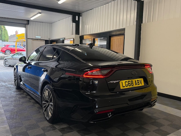 Used Kia Stinger 2018 for sale - 75729081: Photo 3