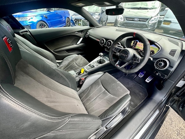 Used Audi TT 2017 for sale - 74442269: Photo 4