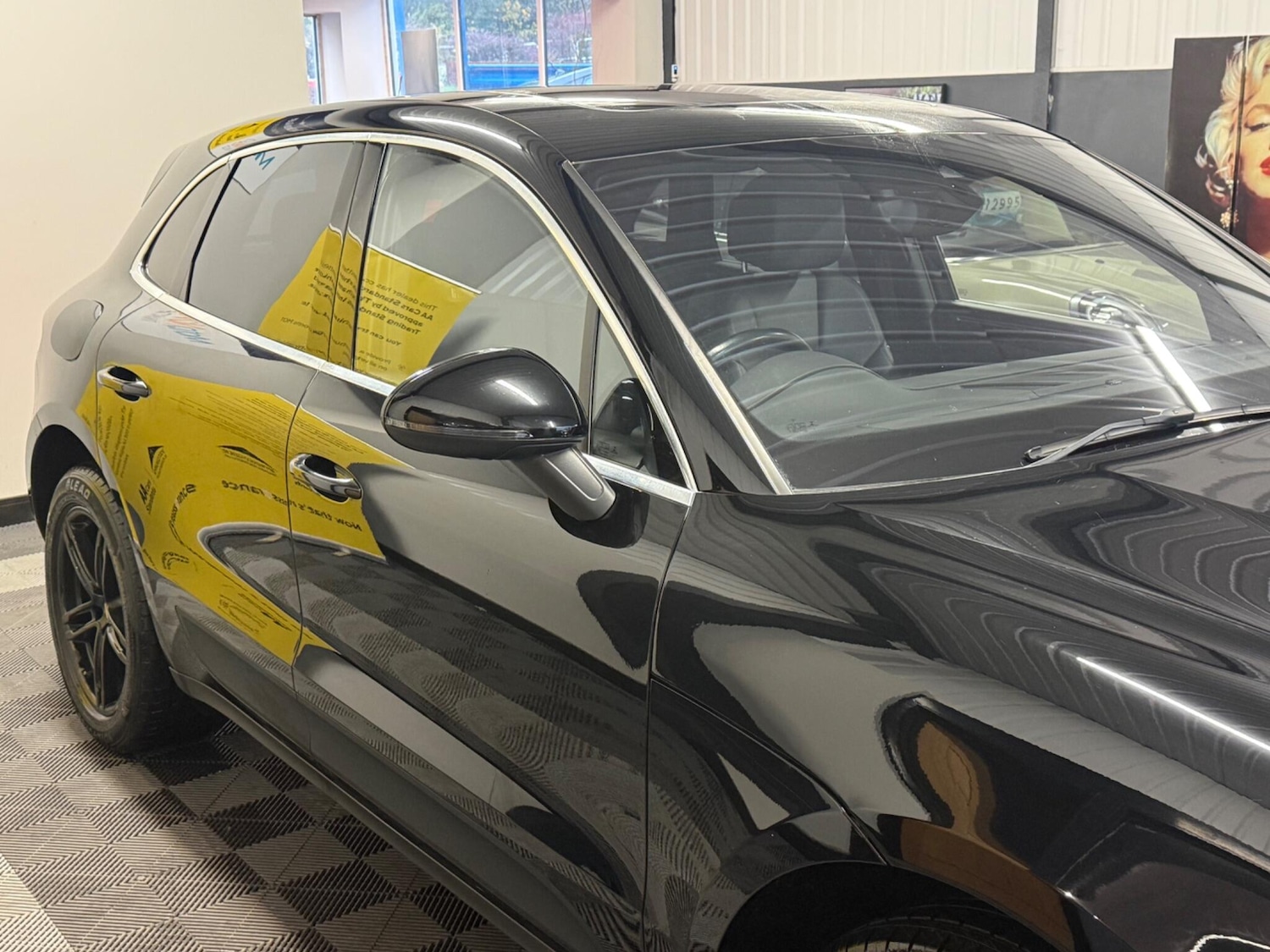 Used Porsche Macan 2018 for sale - 76549522: Photo 5