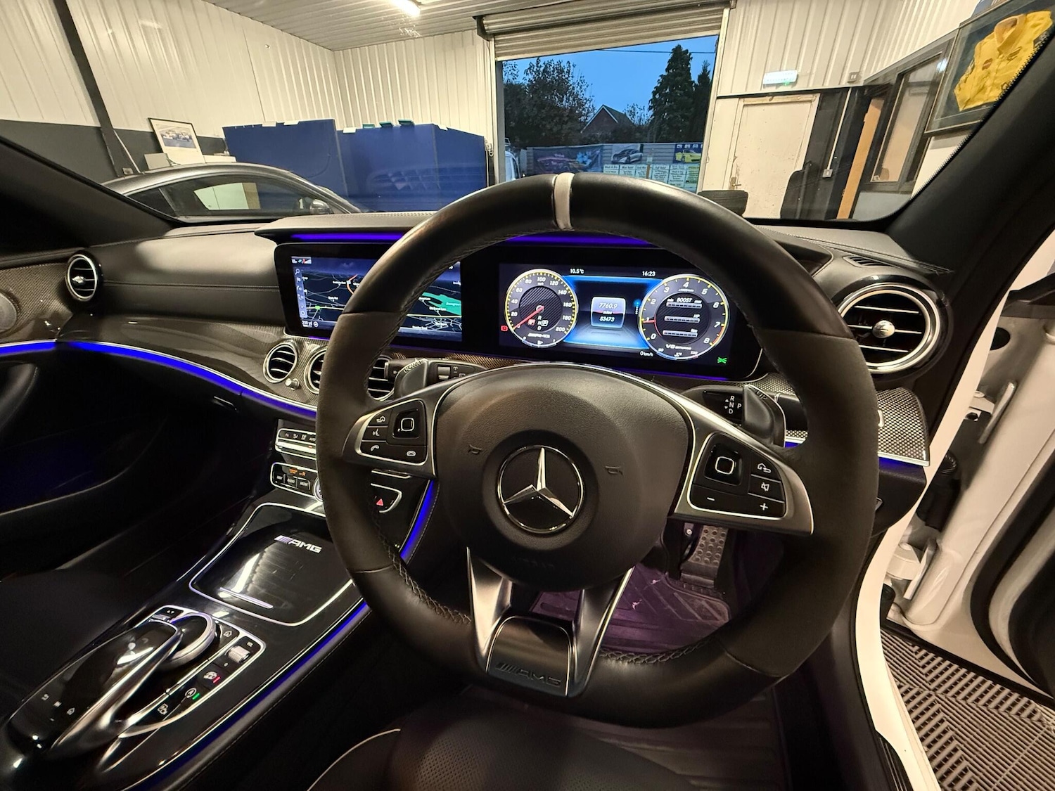 Used Mercedes-Benz E Class 2017 for sale - 76591934: Photo 9