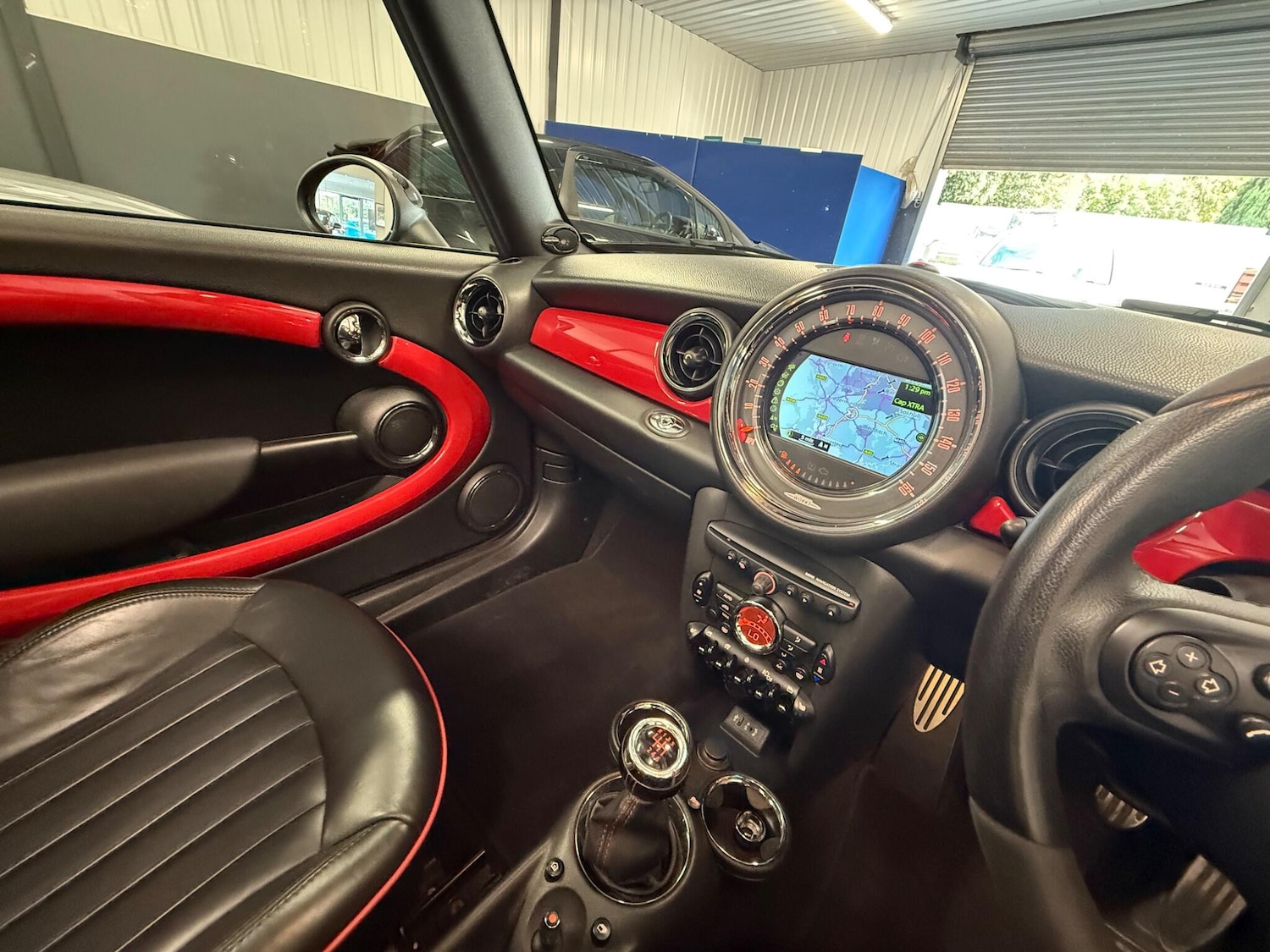 Used MINI Convertible 2014 for sale - 76166625: Photo 28