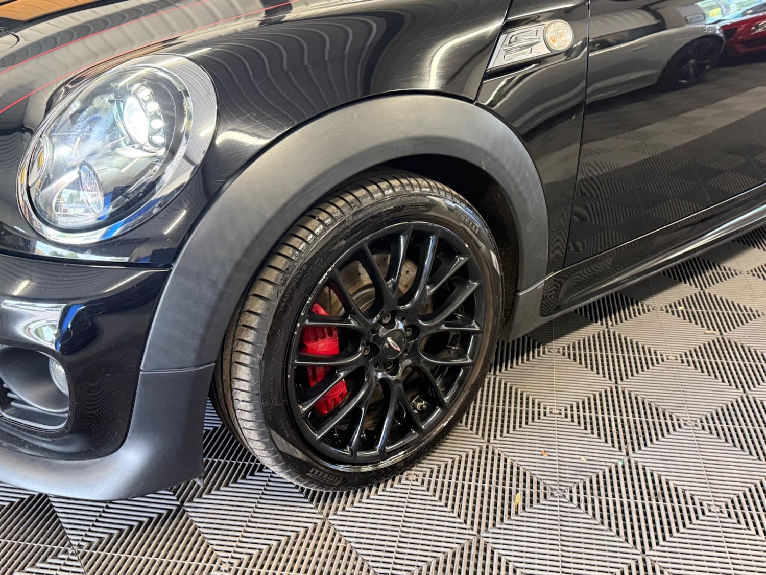 Used MINI Convertible 2014 for sale - 76166625: Photo 4