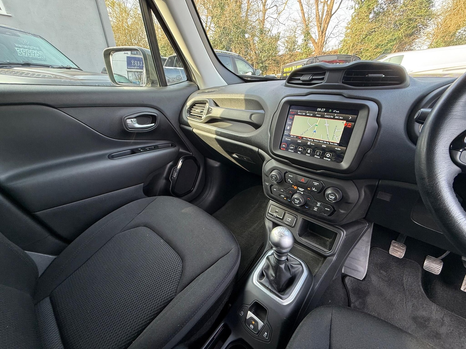 Used Jeep Renegade 2020 for sale - 77939363: Photo 14