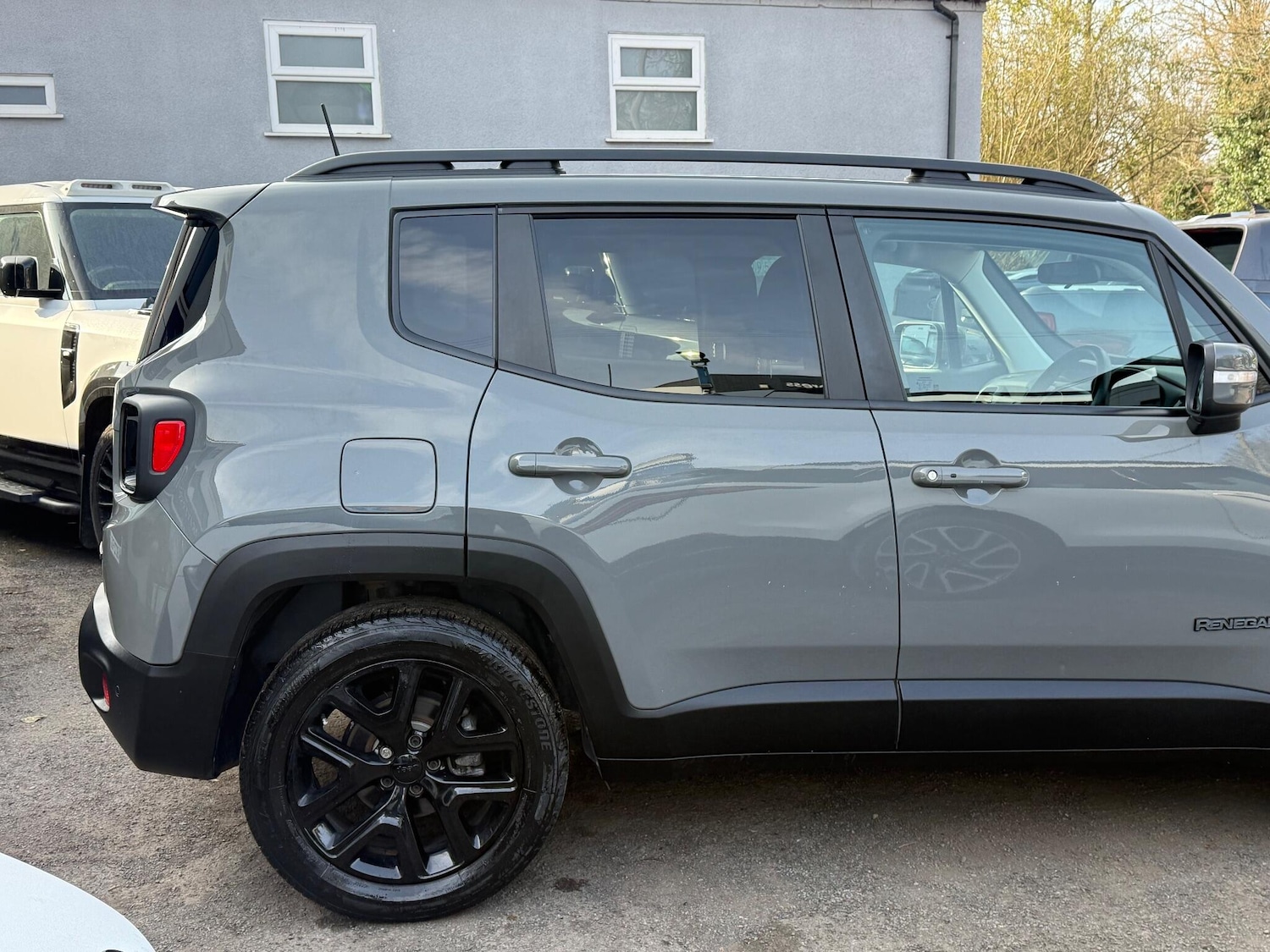 Used Jeep Renegade 2020 for sale - 77939363: Photo 17