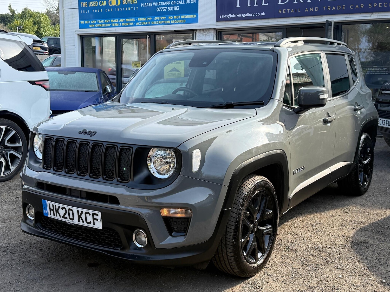 Used Jeep Renegade 2020 for sale - 77939363: Photo 2