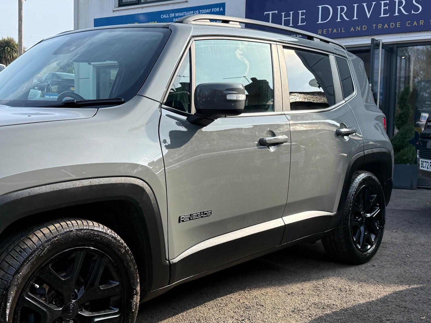 Used Jeep Renegade 2020 for sale - 77939363: Photo 21