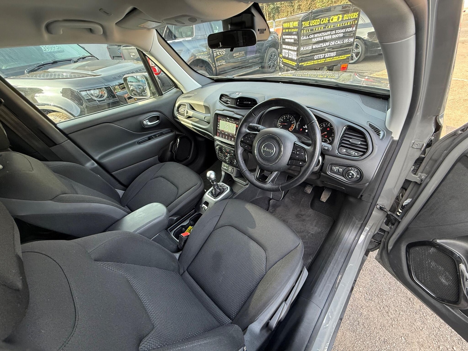 Used Jeep Renegade 2020 for sale - 77939363: Photo 4