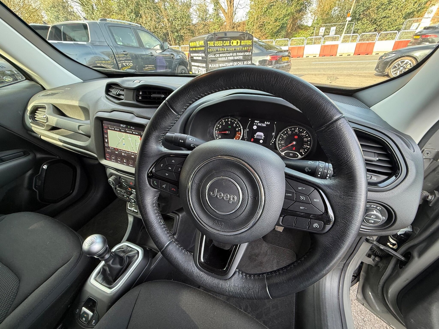 Used Jeep Renegade 2020 for sale - 77939363: Photo 7