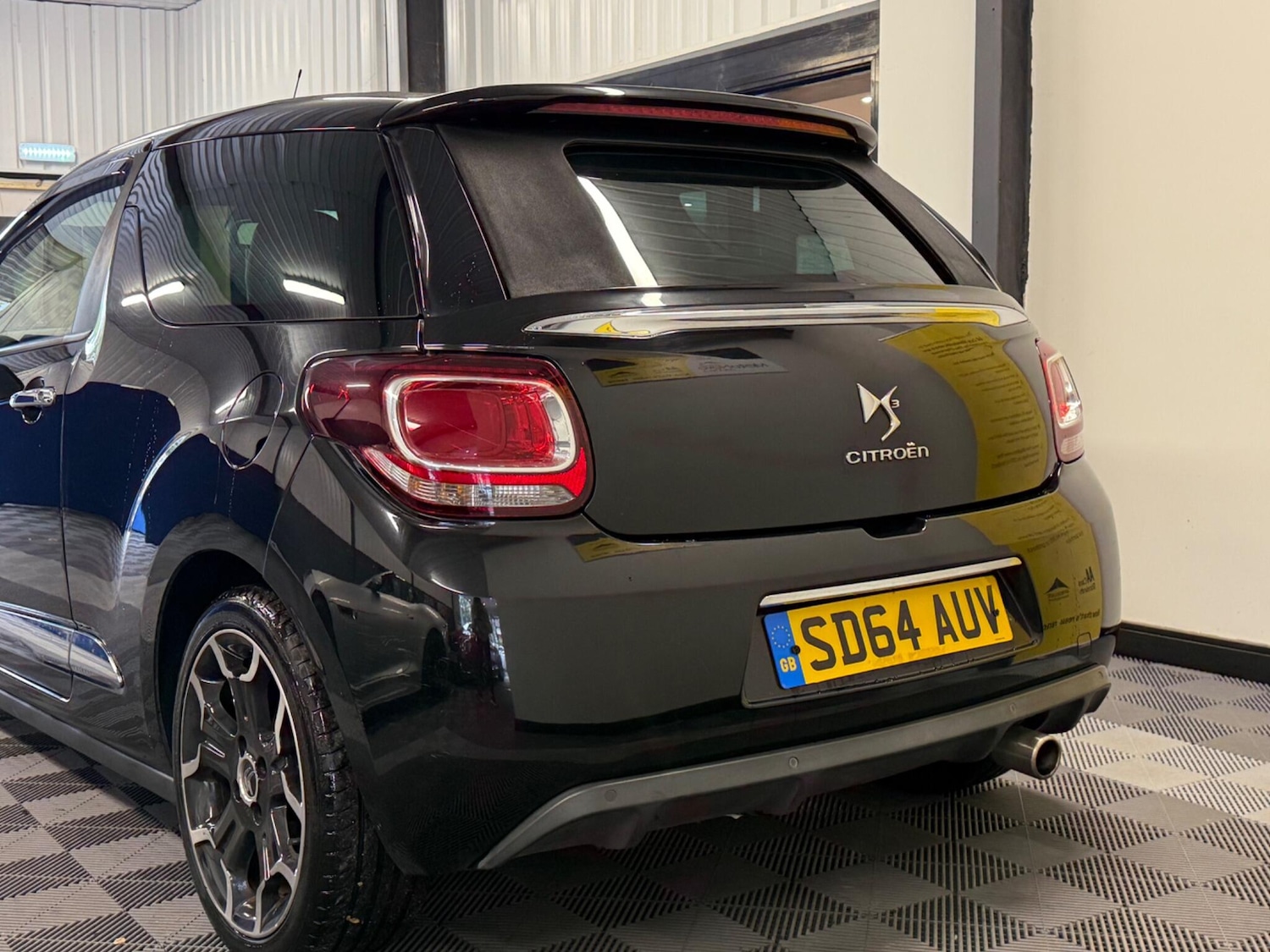Used Citroen DS3 2014 for sale - 76174867: Photo 15