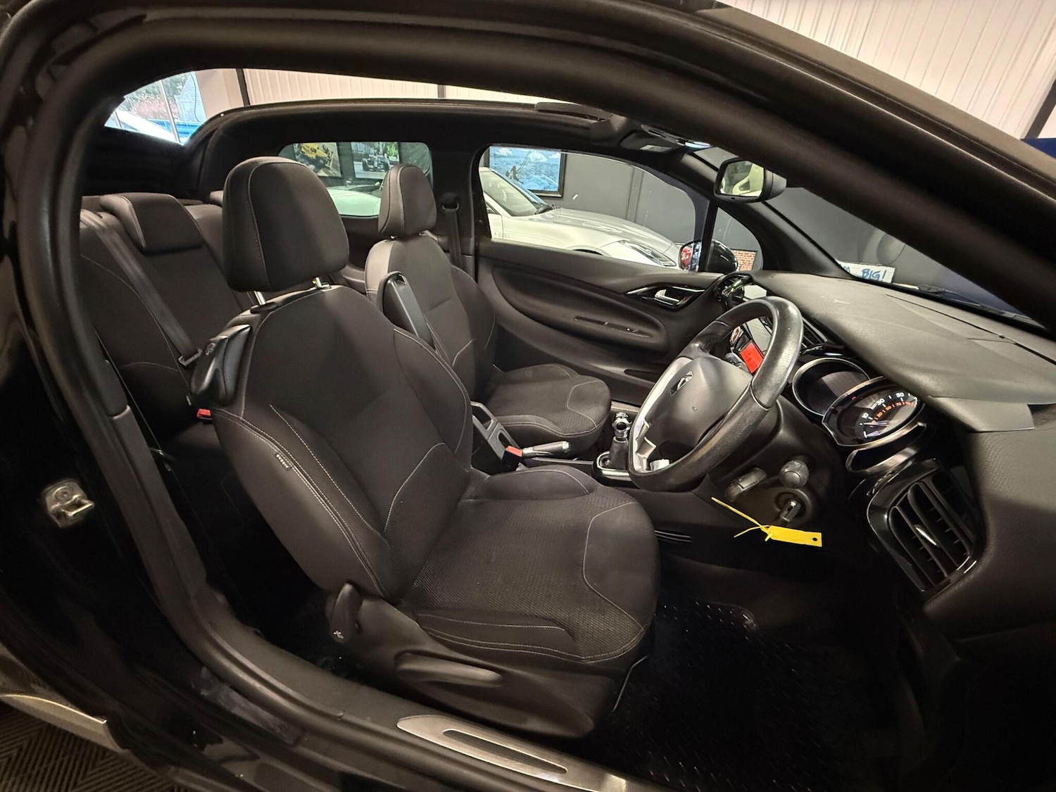 Used Citroen DS3 2014 for sale - 76174867: Photo 5