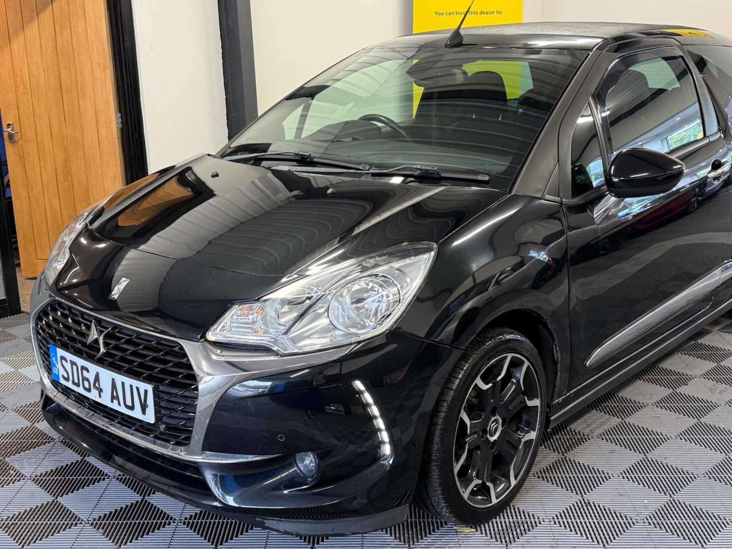 Used Citroen DS3 2014 for sale - 76174867: Photo 8