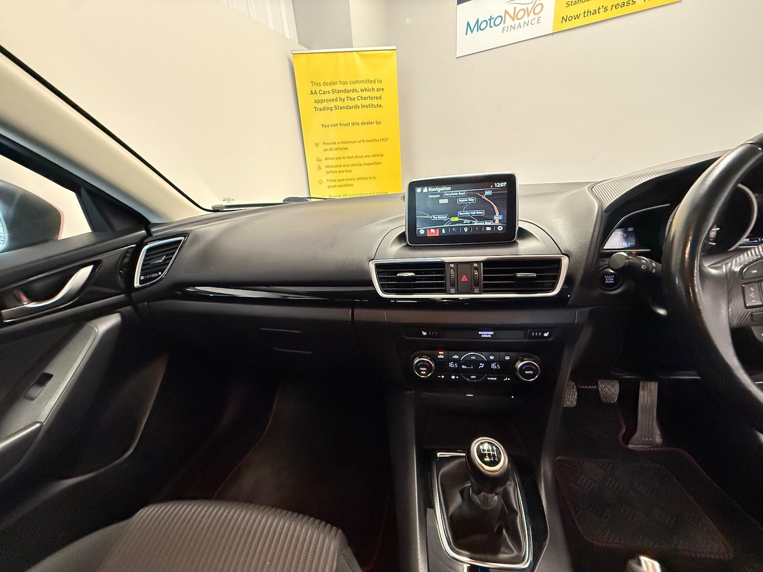 Used Mazda Mazda3 2015 for sale - 76646137: Photo 9