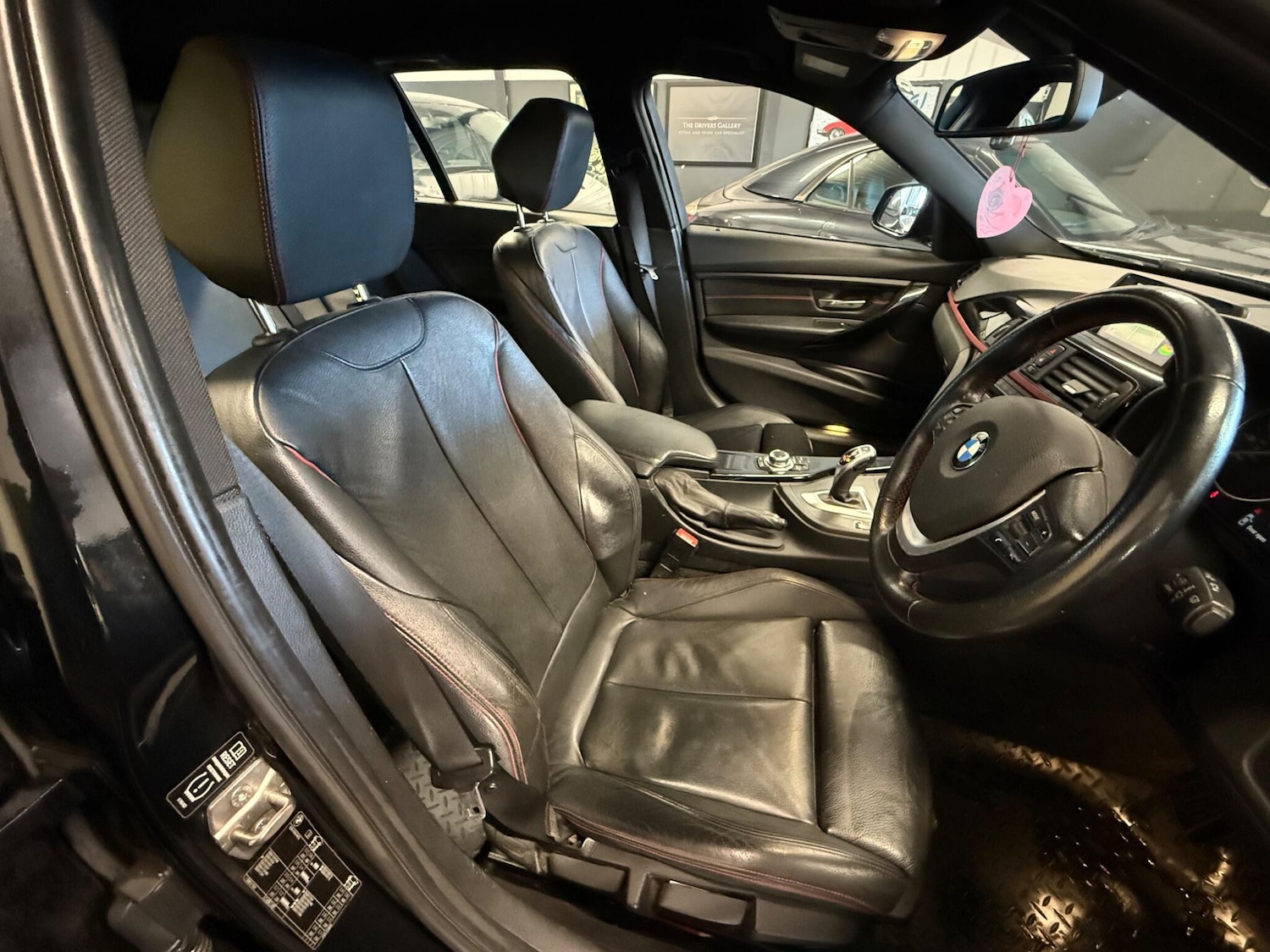 Used BMW 3 Series 2012 for sale - 77163157: Photo 13