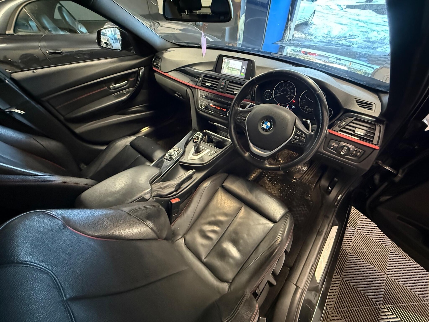 Used BMW 3 Series 2012 for sale - 77163157: Photo 14