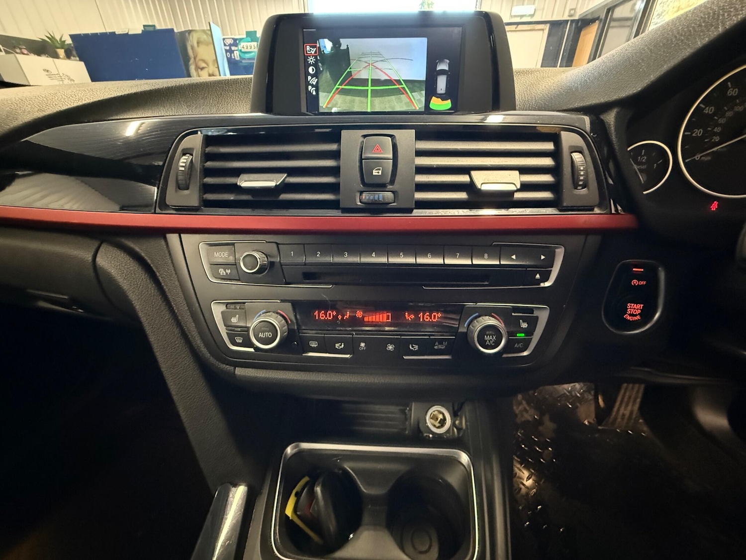 Used BMW 3 Series 2012 for sale - 77163157: Photo 18