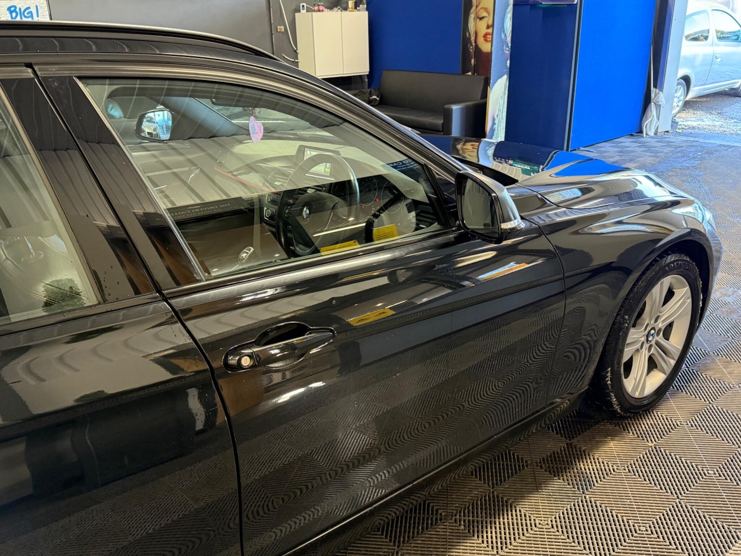 Used BMW 3 Series 2012 for sale - 77163157: Photo 5