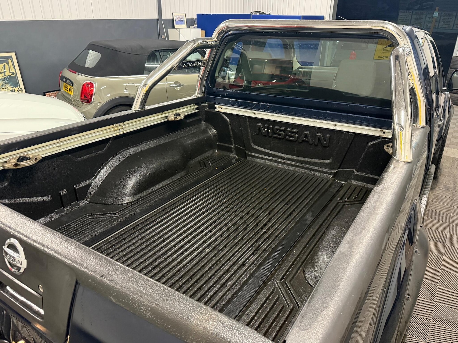 Used Nissan Navara 2011 for sale - 77267808: Photo 15