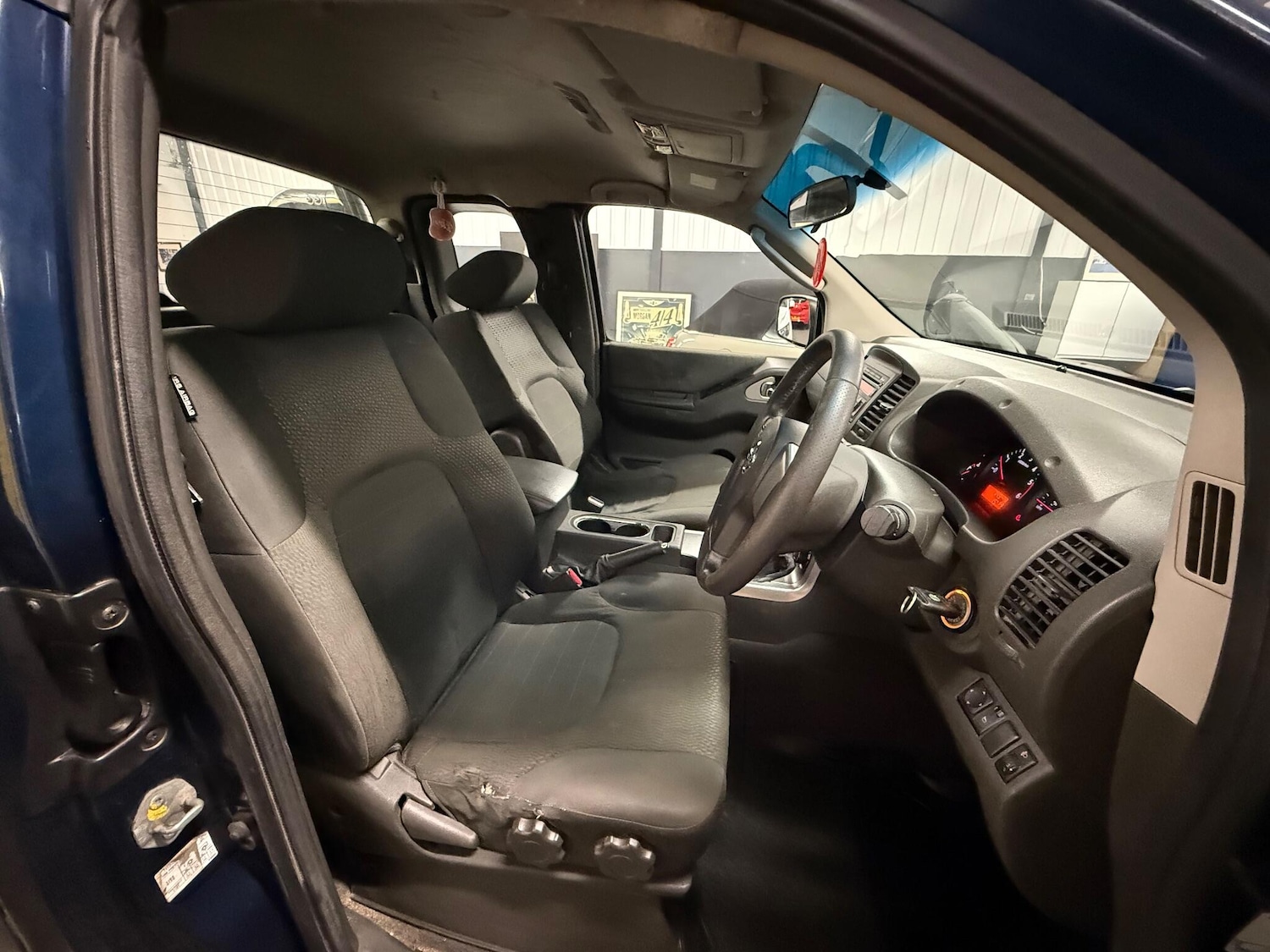 Used Nissan Navara 2011 for sale - 77267808: Photo 6