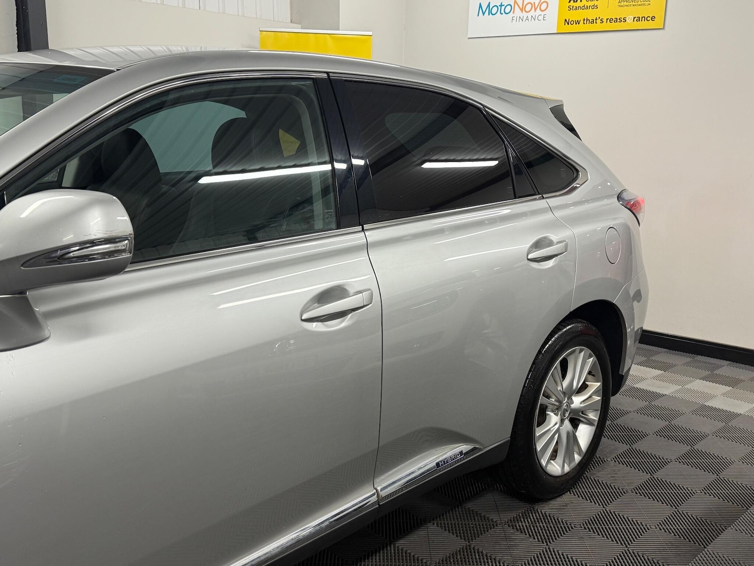 Used Lexus RX 2009 for sale - 76765262: Photo 18