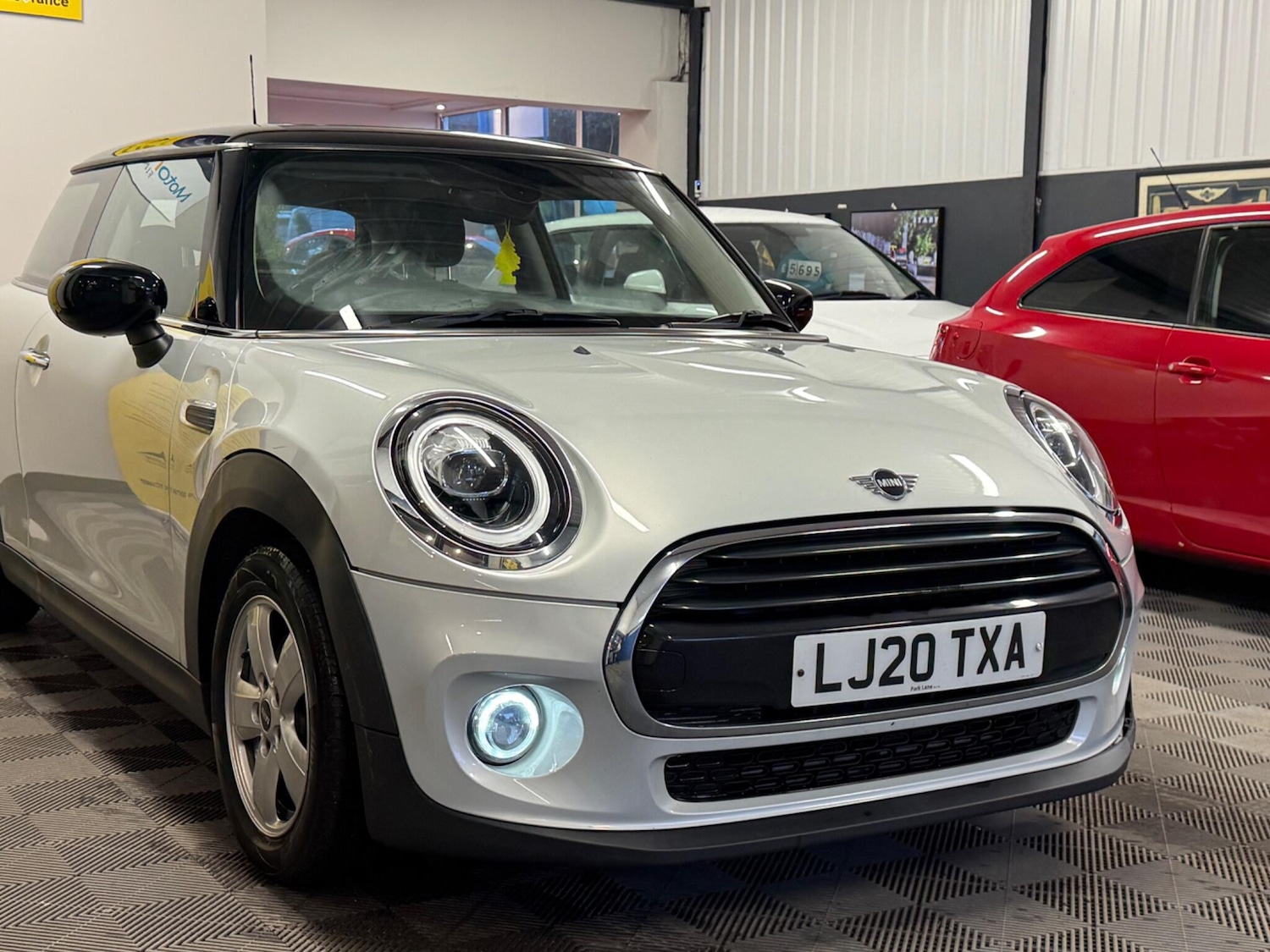 Used MINI Hatch 2020 for sale - 77496071: Photo 5