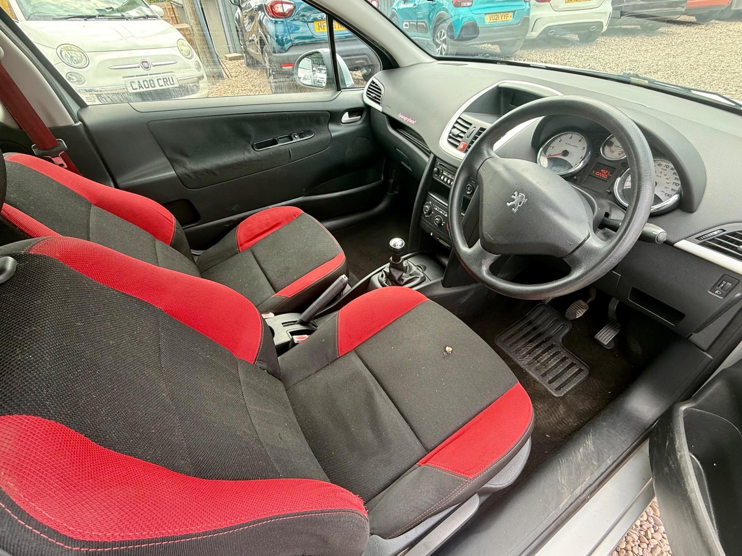 Used Peugeot 207 2010 for sale - 76633748: Photo 10