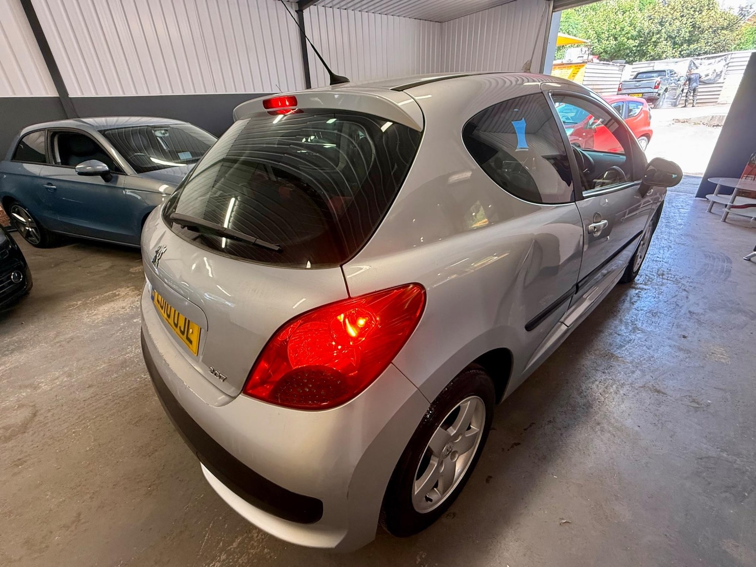 Used Peugeot 207 2010 for sale - 76633748: Photo 8