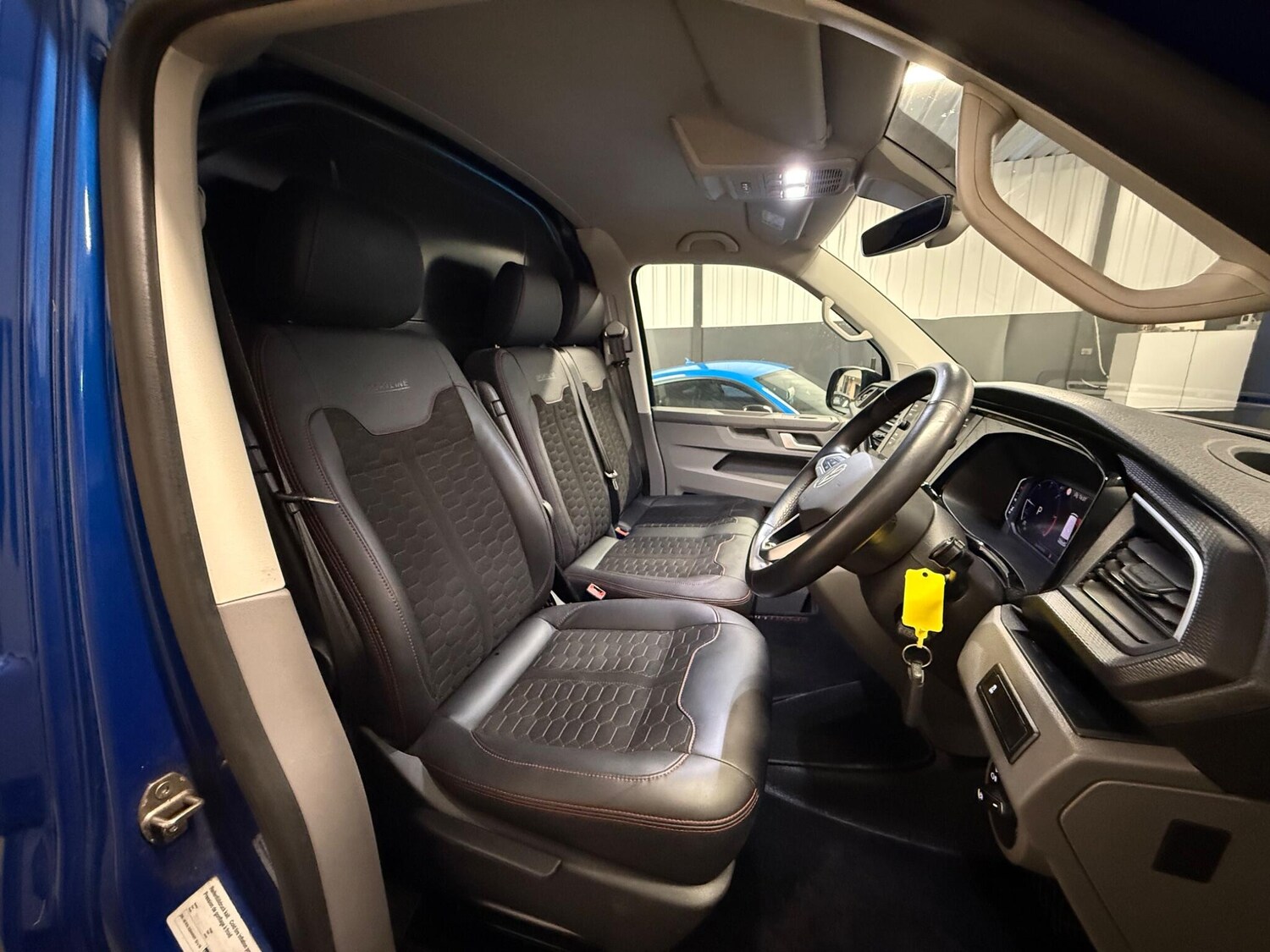 Used Volkswagen Transporter 2023 for sale - 76752514: Photo 20