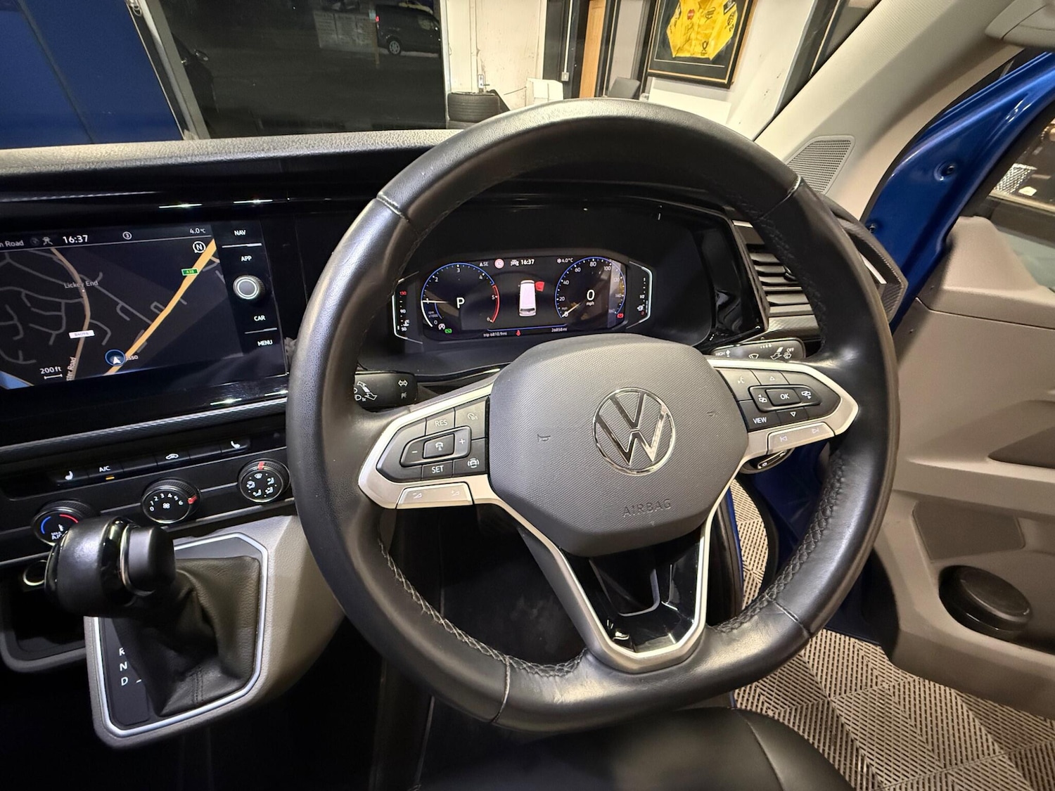 Used Volkswagen Transporter 2023 for sale - 76752514: Photo 21