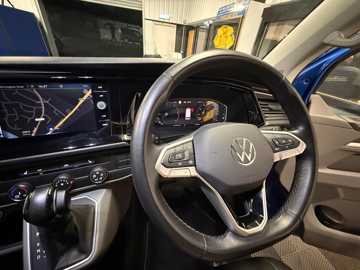 Used Volkswagen Transporter 2023 for sale - 76752514: Photo 25