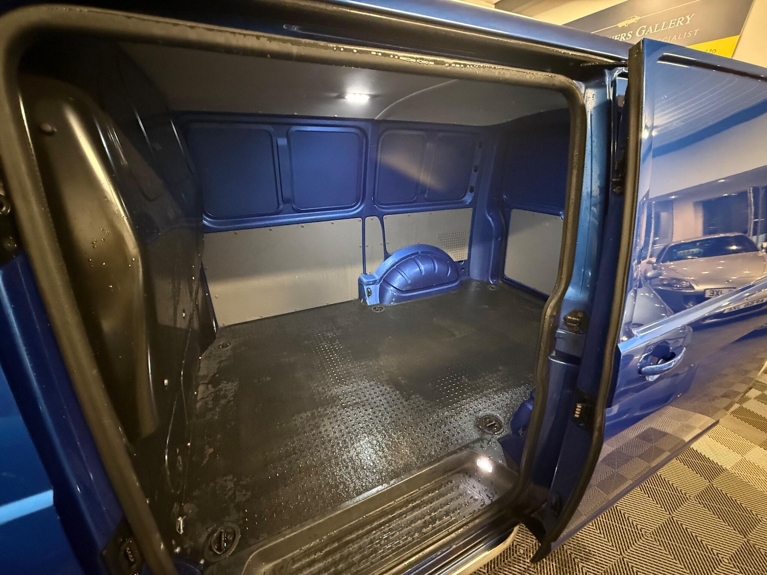 Used Volkswagen Transporter 2023 for sale - 76752514: Photo 28