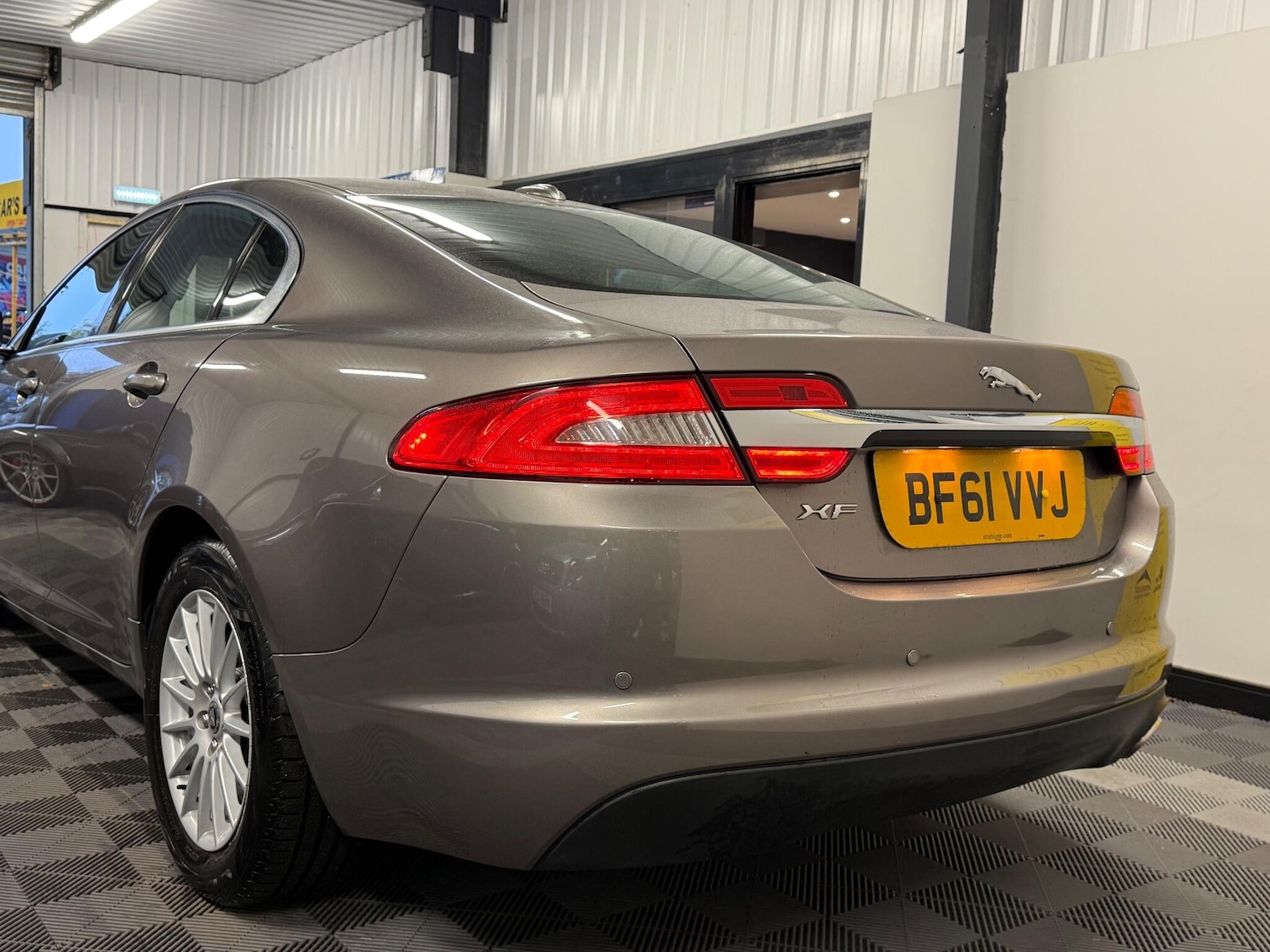 Used Jaguar XF for sale - 76592749: Photo 17