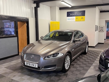 Used Jaguar XF 2011 for sale - 76592749: Photo