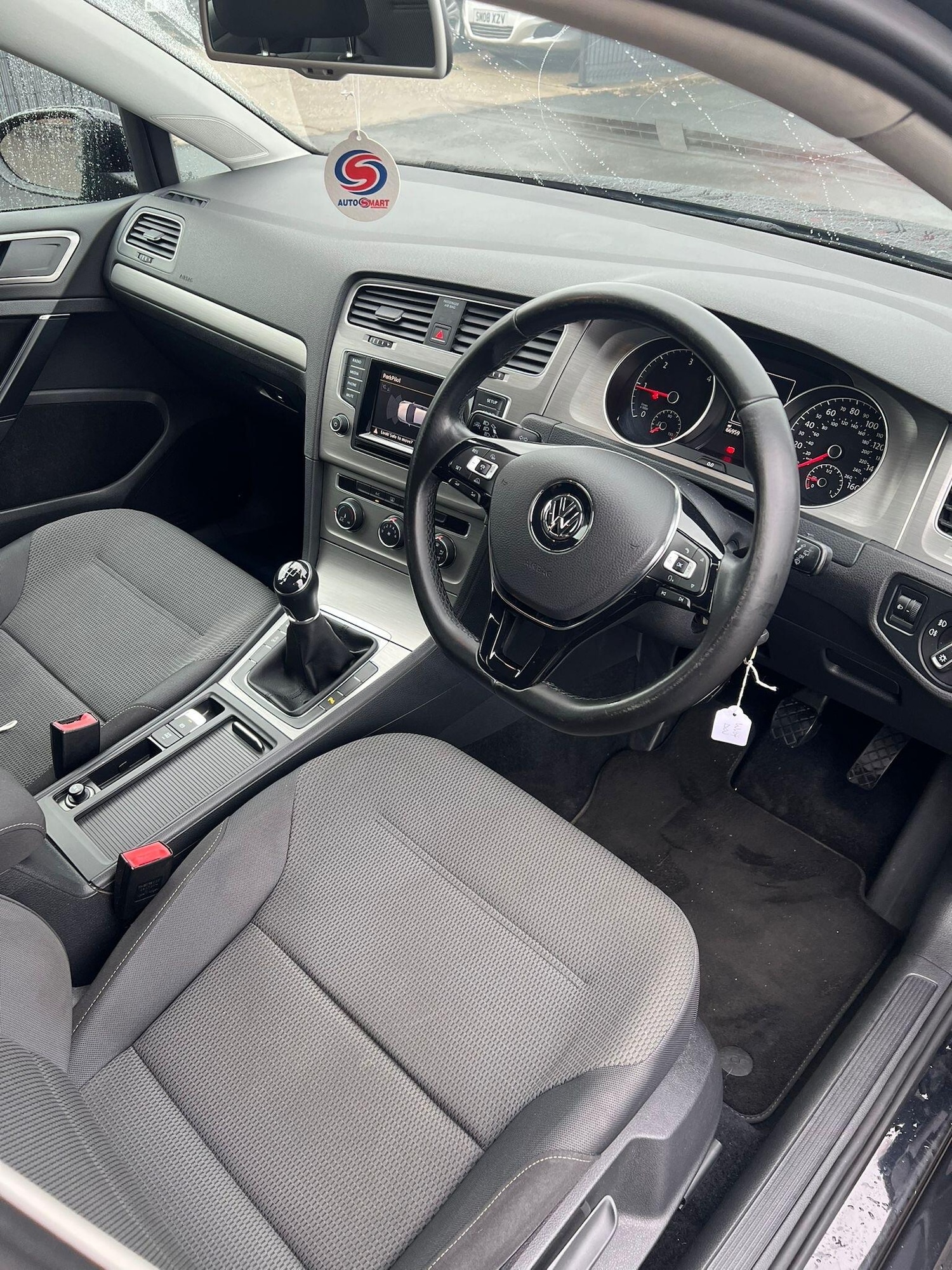 Used Volkswagen Golf 2014 for sale - 76326313: Photo 3