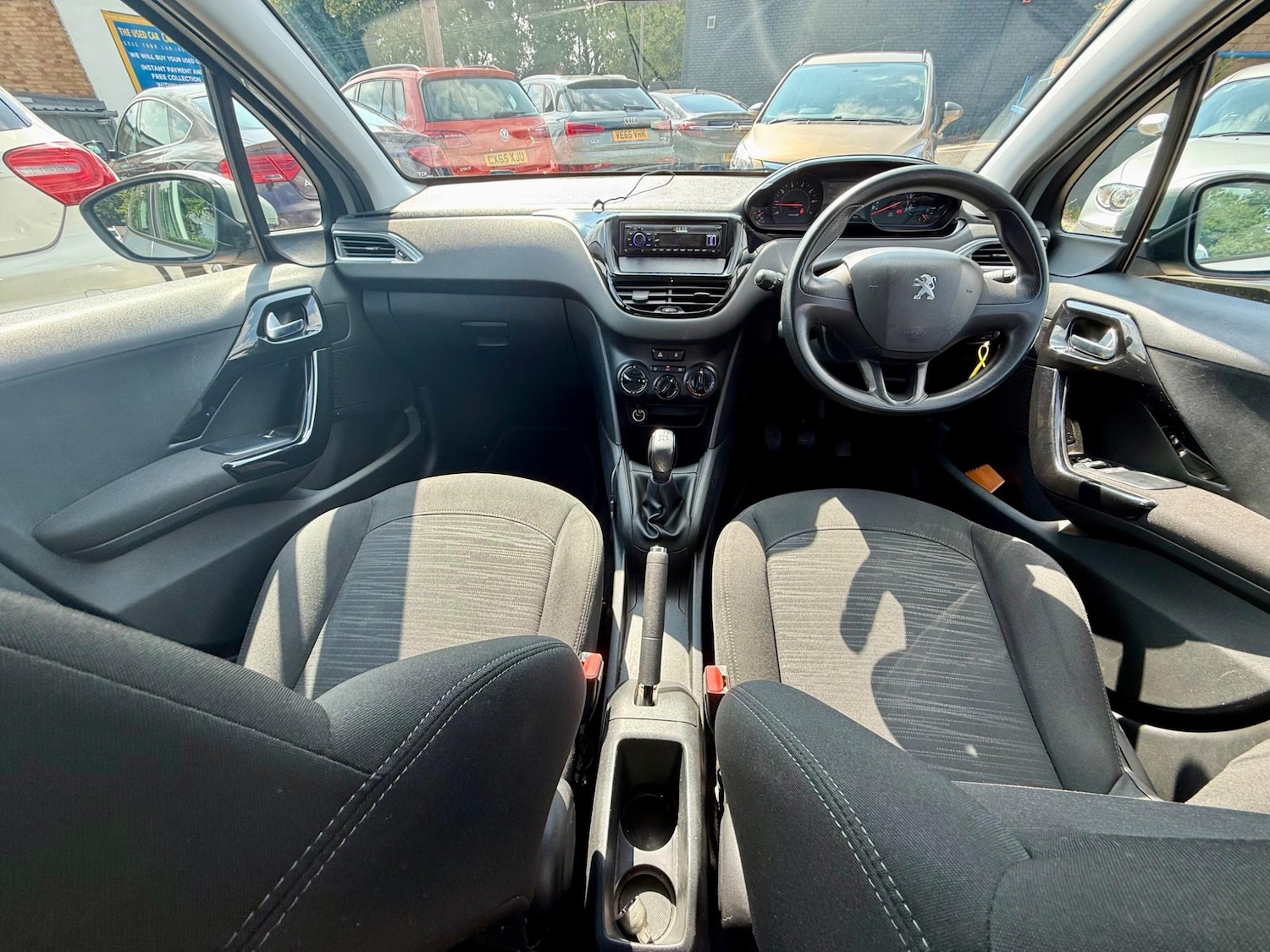 Used Peugeot 208 2013 for sale - 76646037: Photo 20