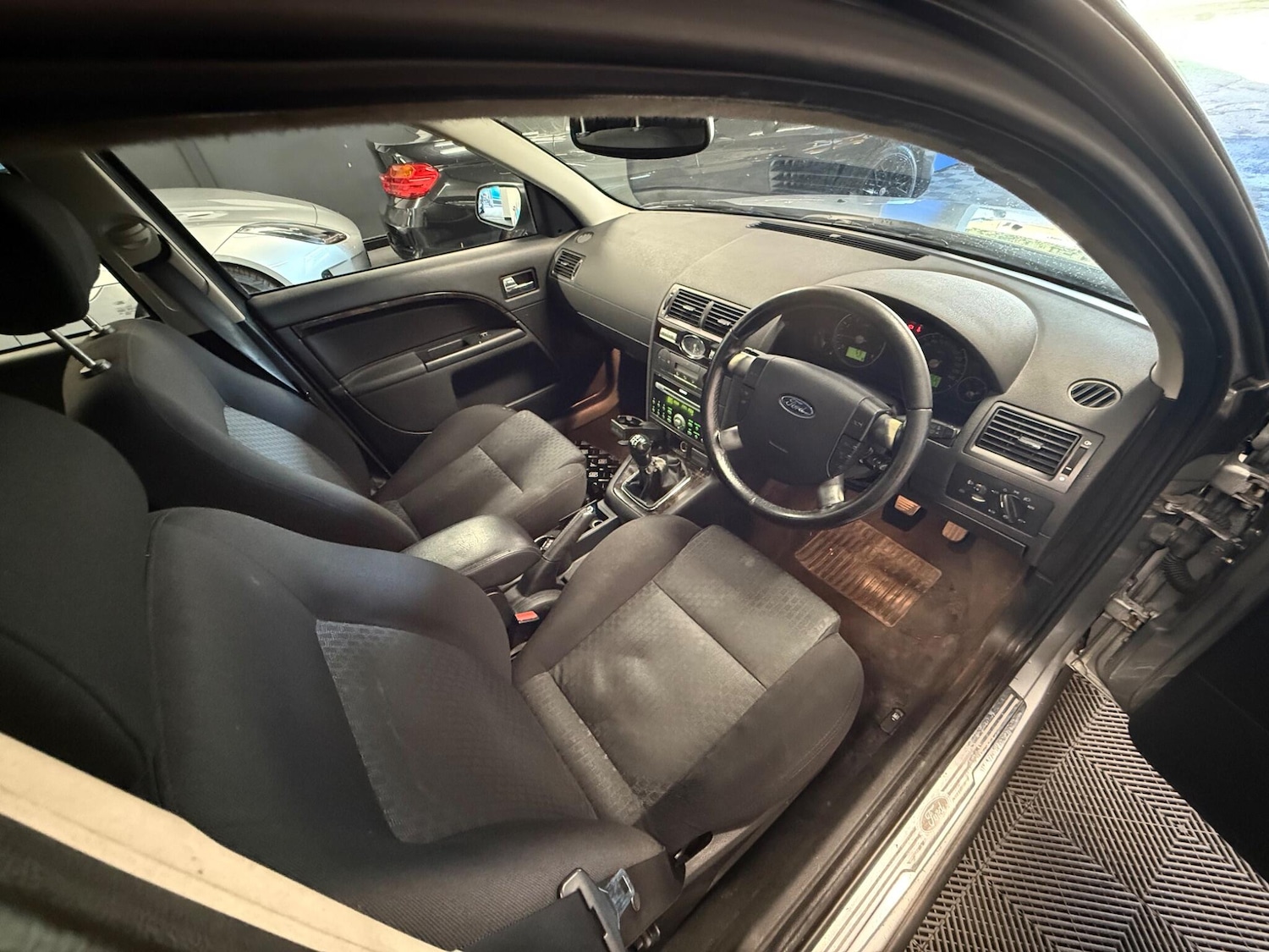 Used Ford Mondeo 2006 for sale - 76251186: Photo 14