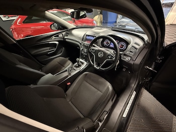 Used Vauxhall Insignia 2017 for sale - 77376298: Photo