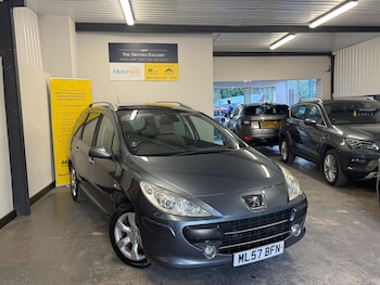 2007 (57) - 1.6 SE 5dr