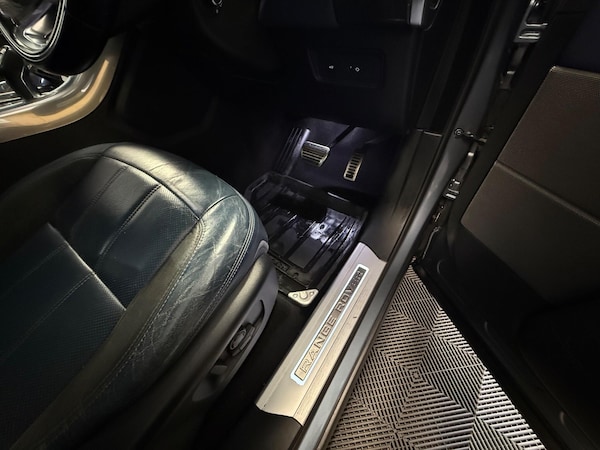 Used Land Rover Range Rover Sport 2018 for sale - 75415543: Photo 13