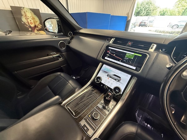 Used Land Rover Range Rover Sport 2018 for sale - 75415543: Photo 9