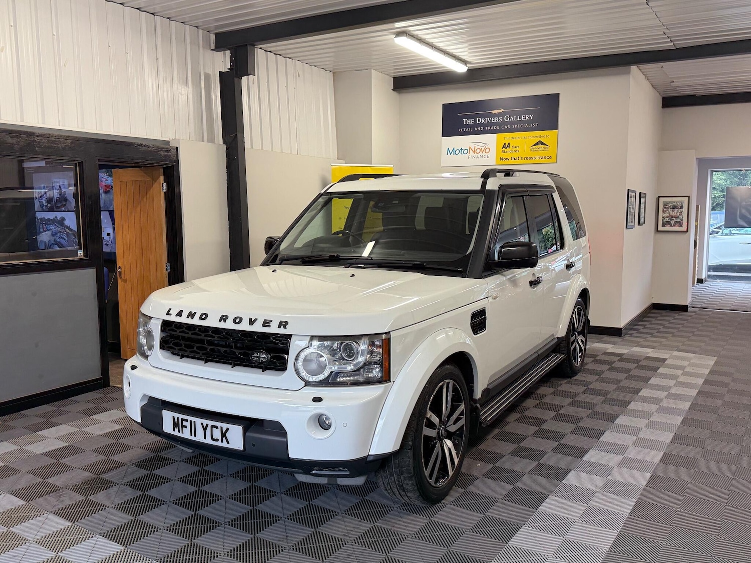 Used Land Rover Discovery 4 2011 for sale - 76152690: Photo 1