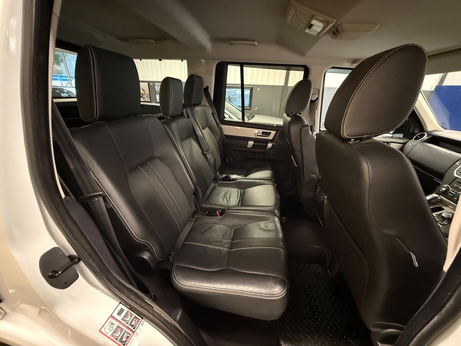 Used Land Rover Discovery 4 2011 for sale - 76152690: Photo 10